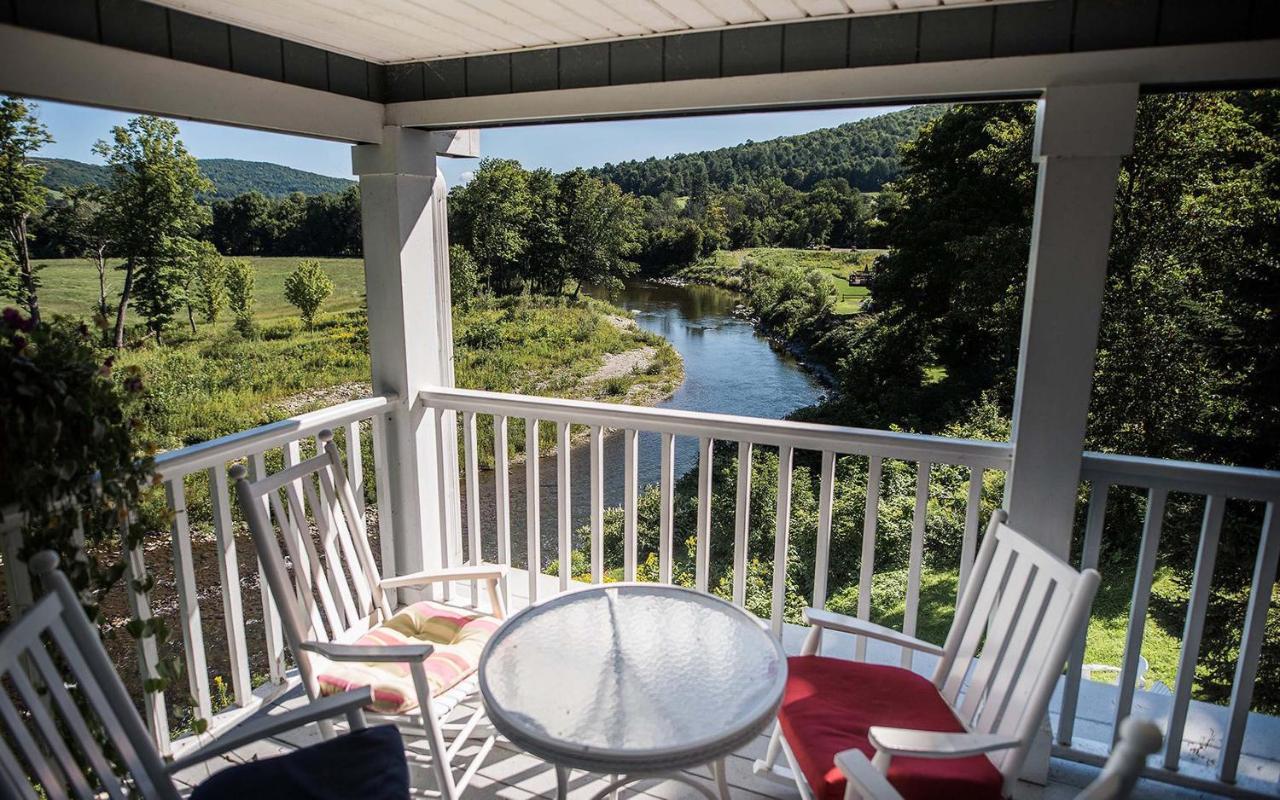 Hotel The Shire Woodstock Extérieur photo
